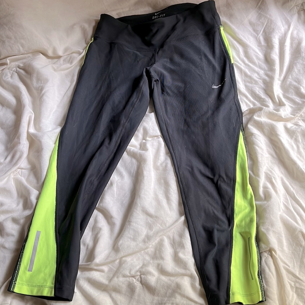 Nike Dri-Fit Capri Leggings